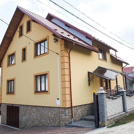 Hotel Happy Jaremcze Zewnętrze zdjęcie